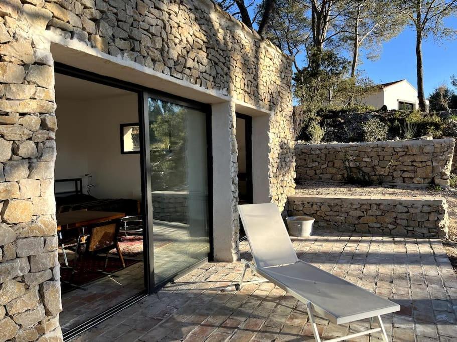 הוילה Pourrieres Au Cabanon מראה חיצוני תמונה
